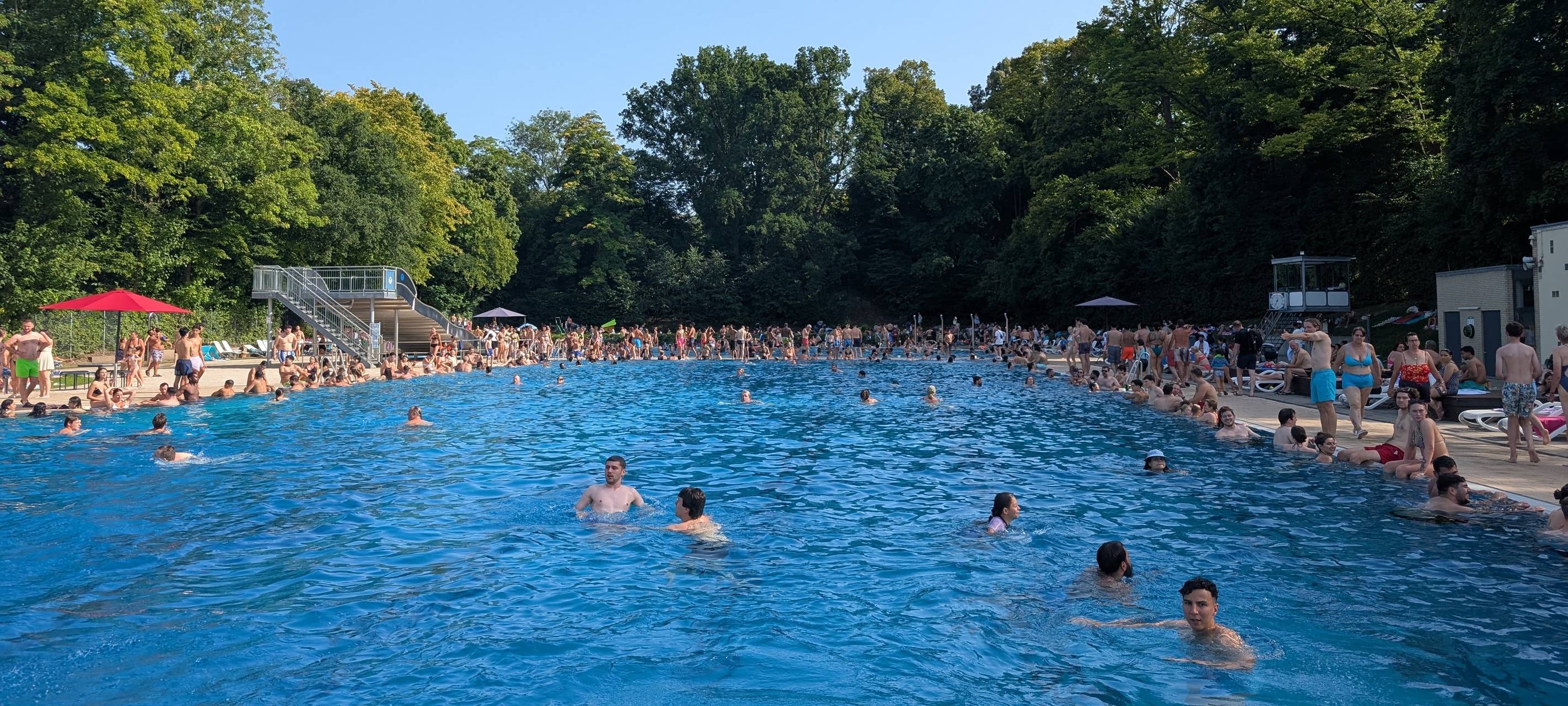 Sicherheitsdienst im Freibad Hangeweiher nötig