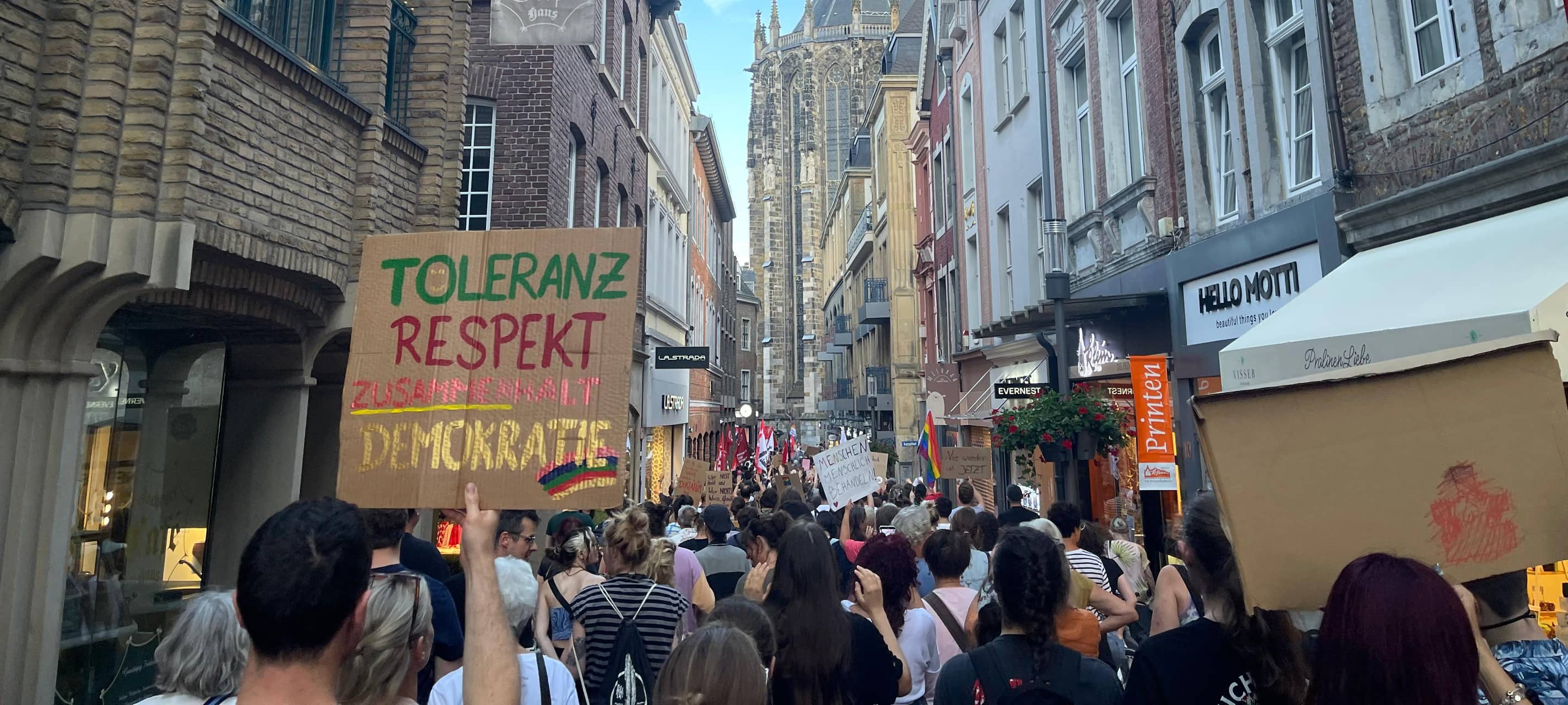 Ziemons unterstützt Proteste, fordert aber friedlichen