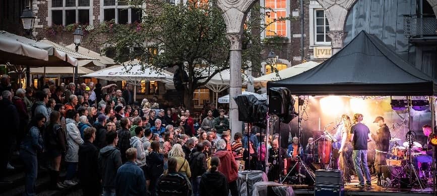 Aachen: Fördergeld für Weihnachtsbeleuchtung